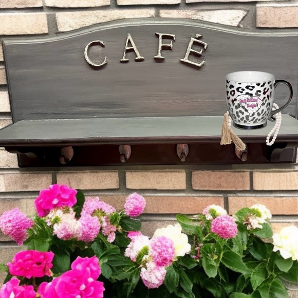 cafe coffee cup hanger with shelf - Picture 1 of 1